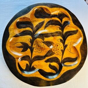 Handcrafted Wooden Decorative Plate with flower design